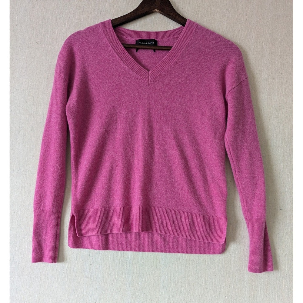 Tahari Cashmere Sweater Women S Pink V-Neck Pullover Feminine Luxury Preppy Soft - Picture 2 of 8